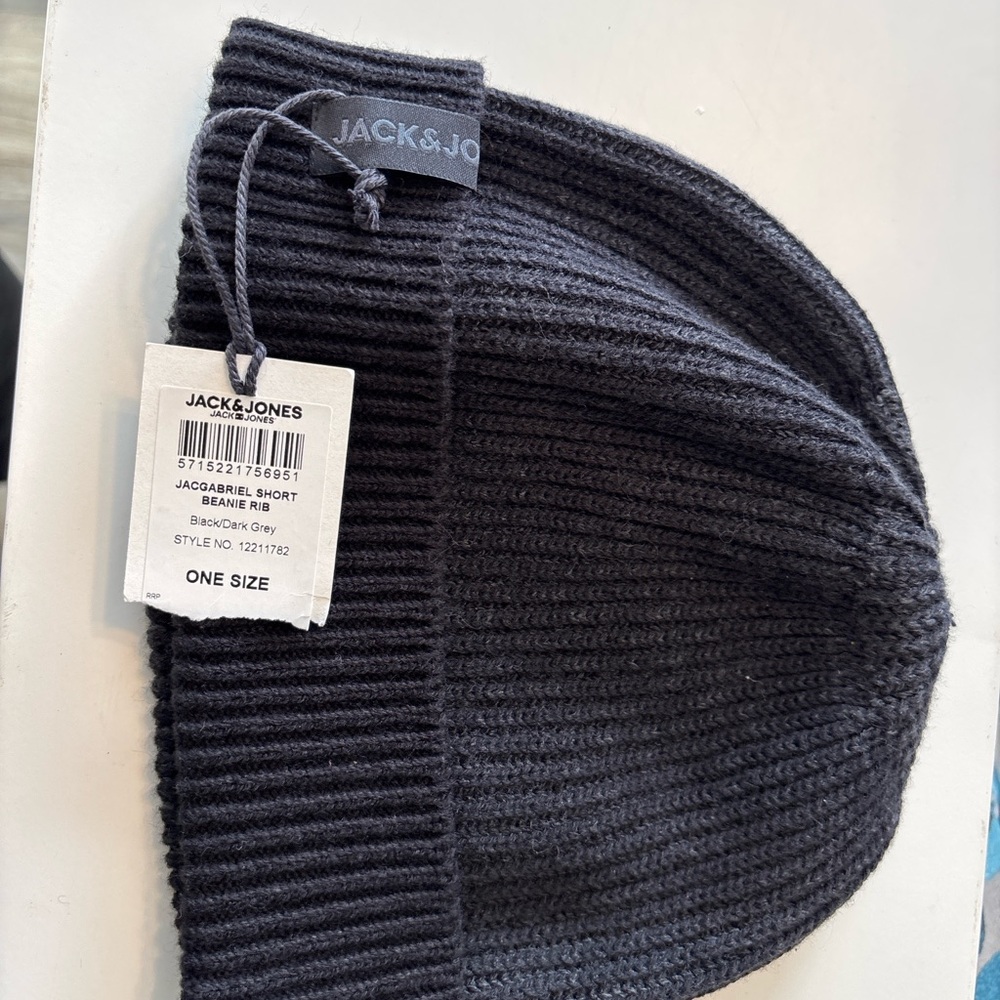 Jack & Jones Charcoal Ribbed Beanie - Picture 5 of 5